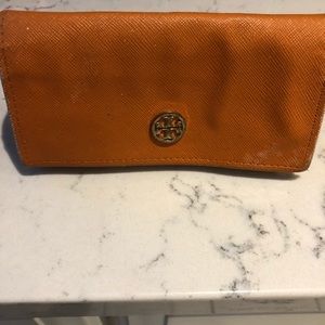 Authentic Tory Burch sun glasses